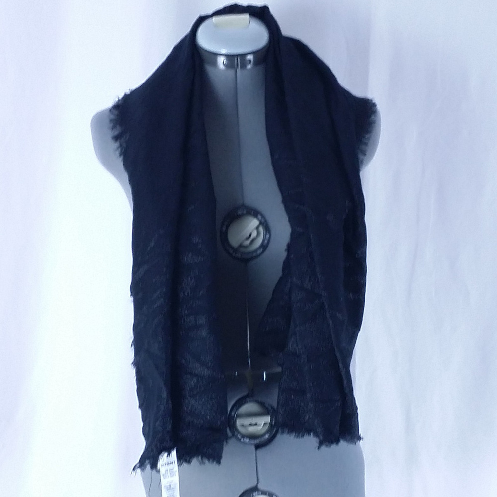 Old Navy Black Throw Wrap
